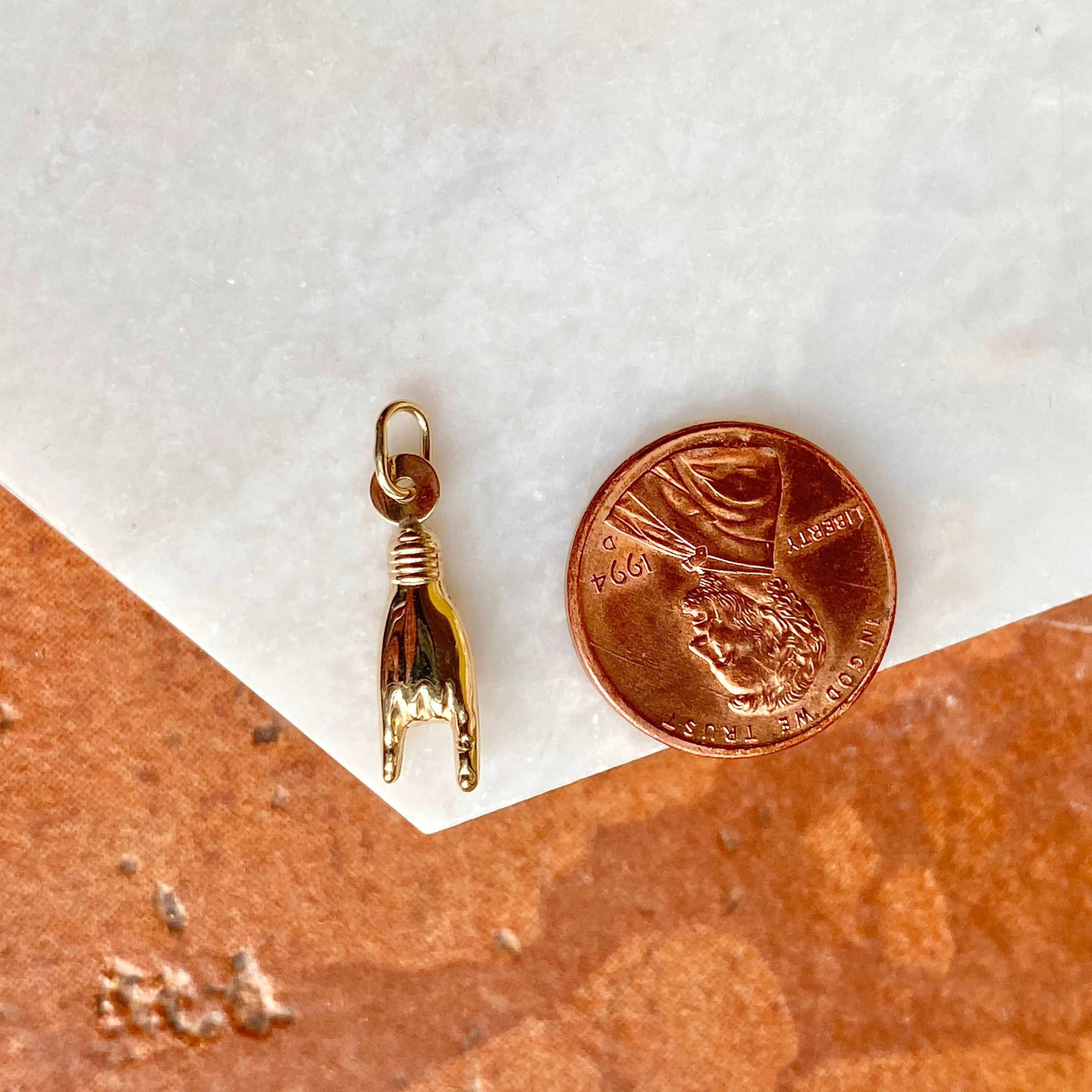10KT Yellow Gold 3D Italian Mano Cornuto Pendant Charm 22mm