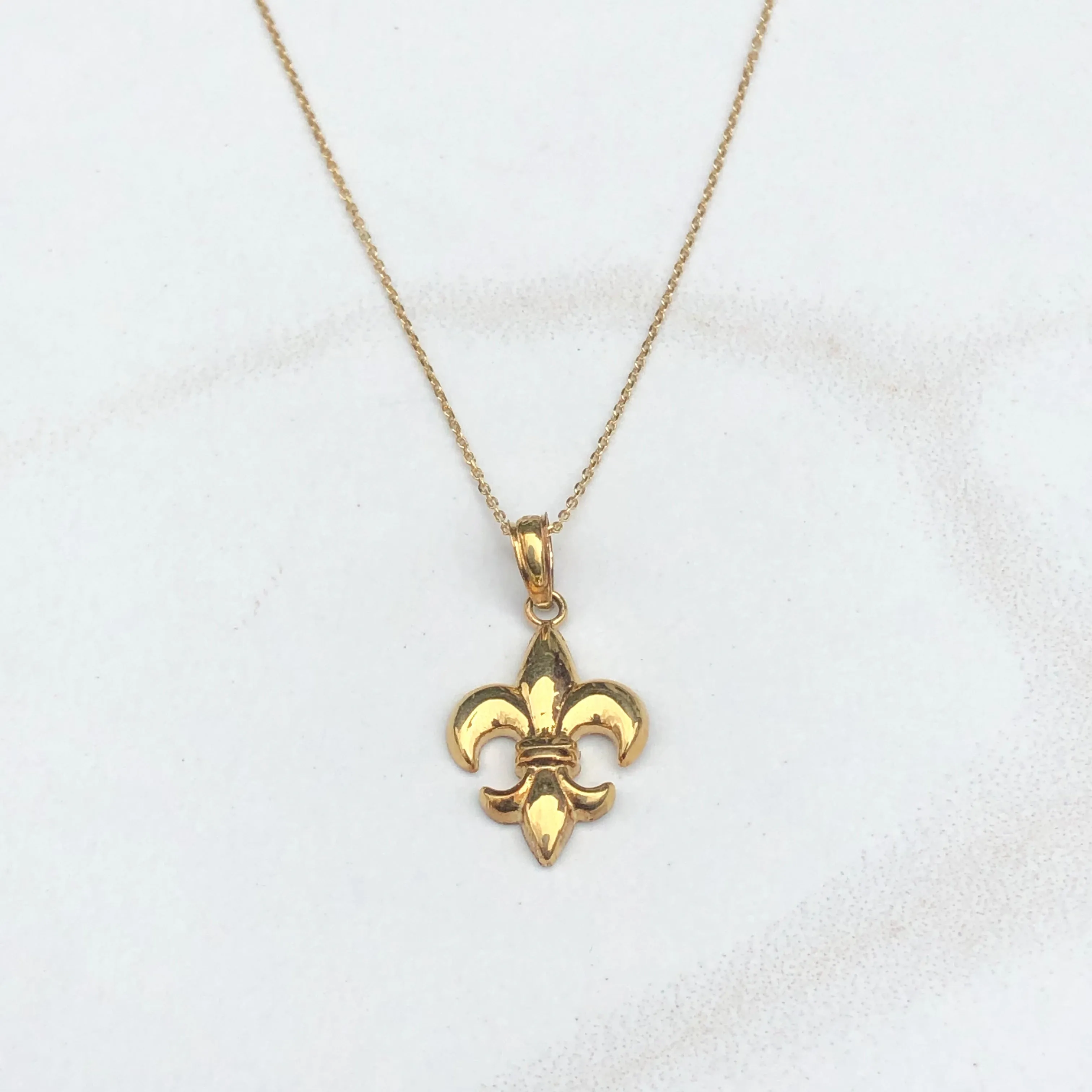 10KT Yellow Gold Fleur de Lis Polished Pendant Charm