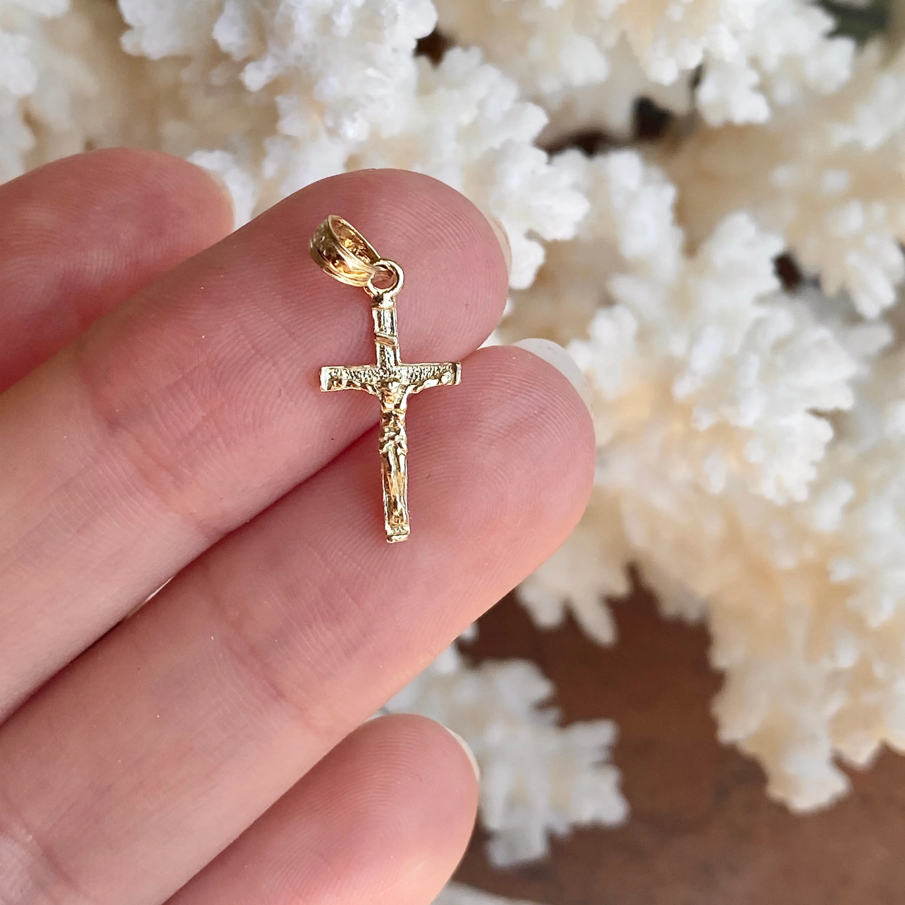 10KT Yellow Gold Mini 2D Textured Crucifix Cross Pendant Charm