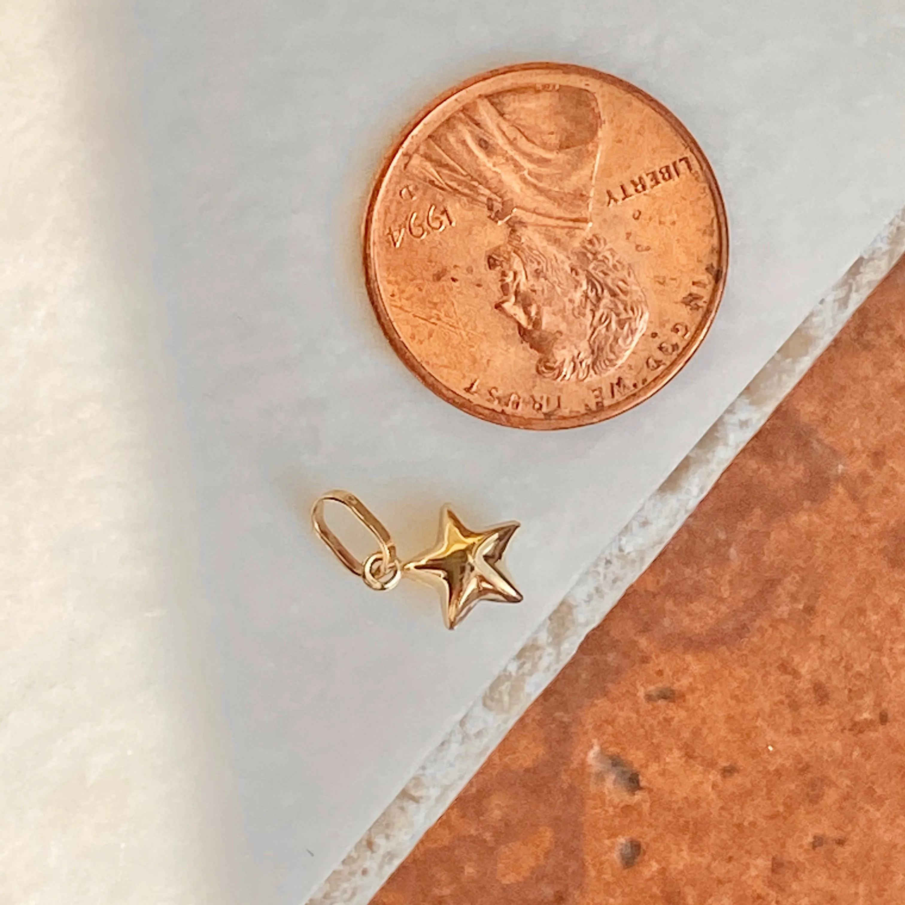 14KT Yellow Gold 3D Puffed Mini Star Pendant Charm 6mm