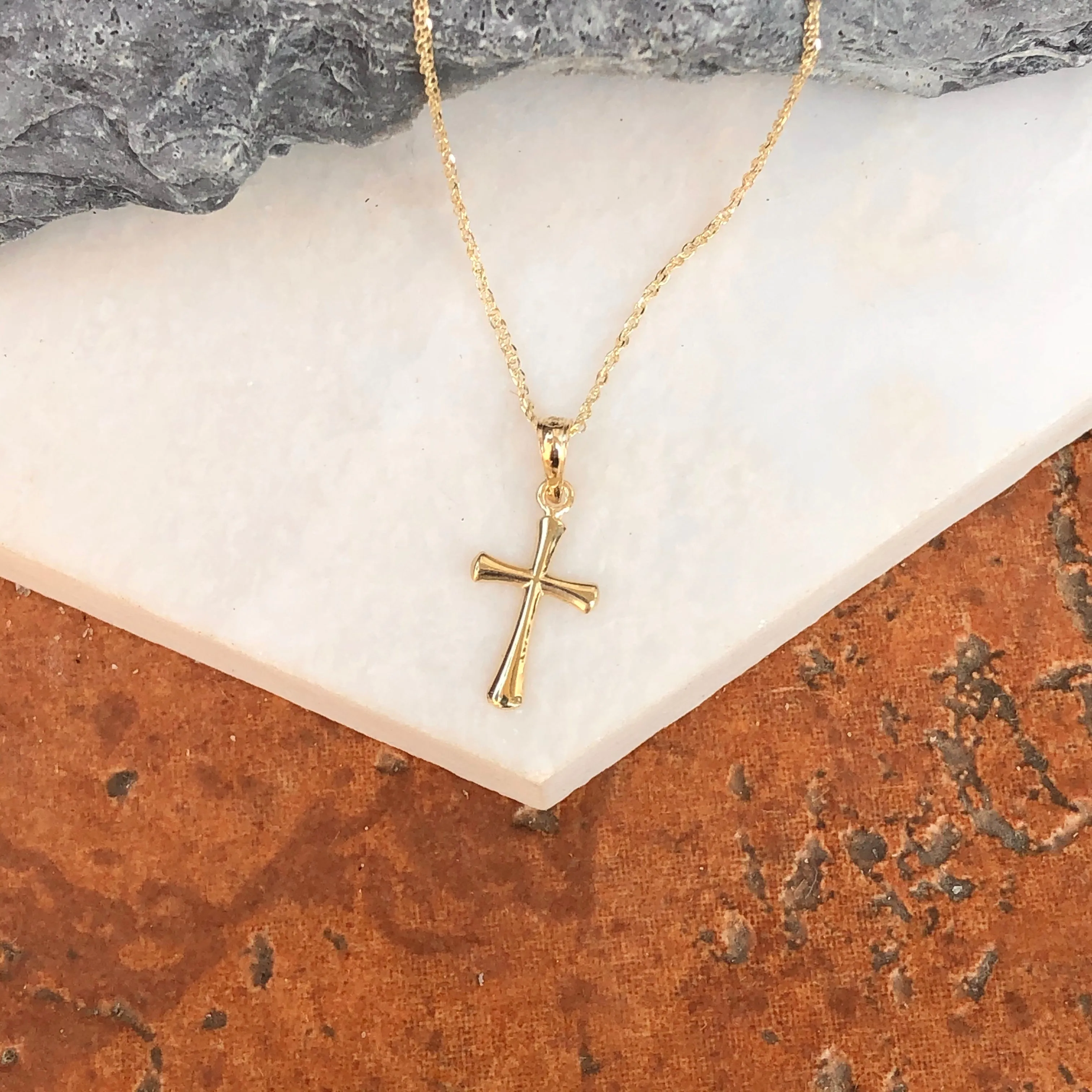 14KT Yellow Gold Beveled Cross Pendant Charm