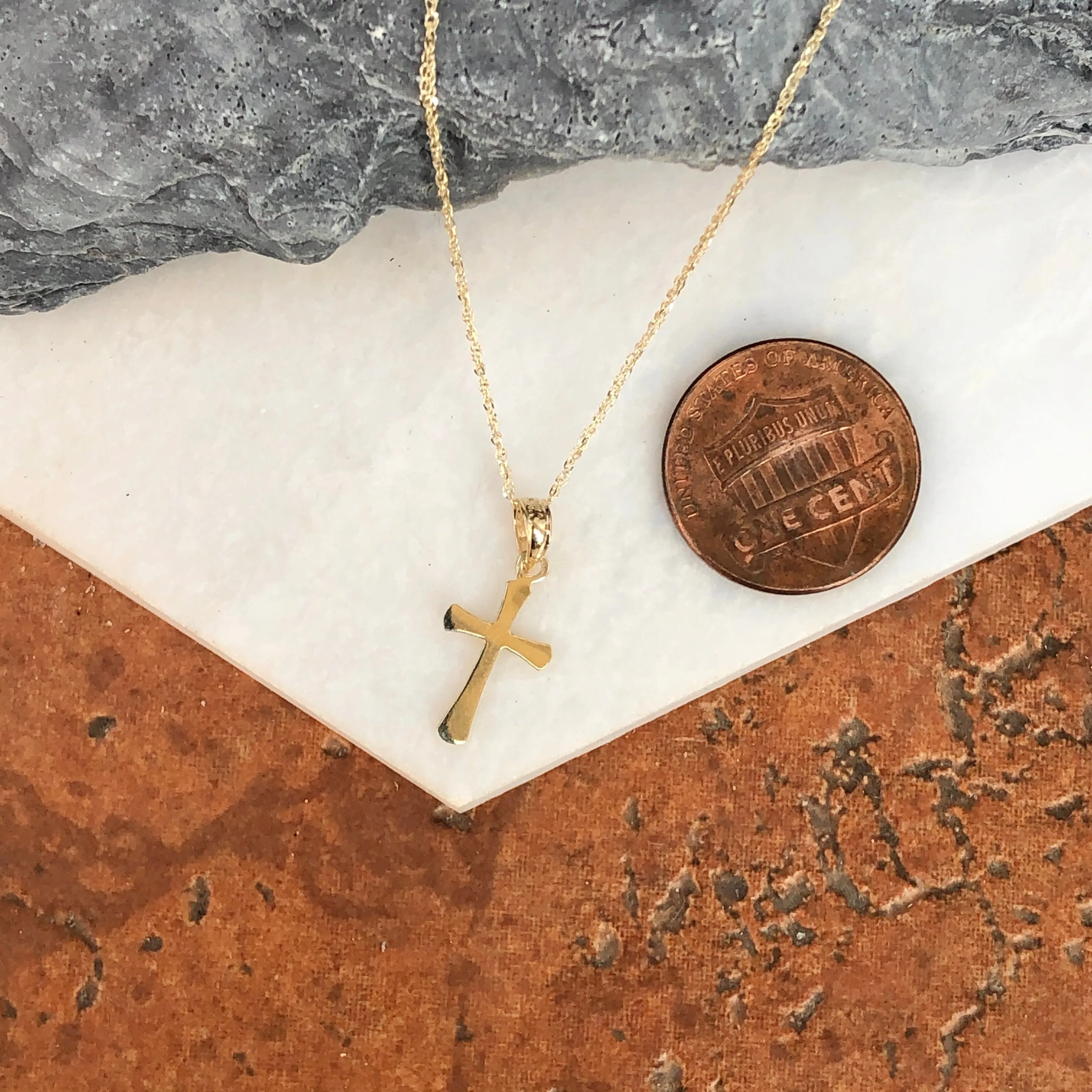 14KT Yellow Gold Beveled Cross Pendant Charm
