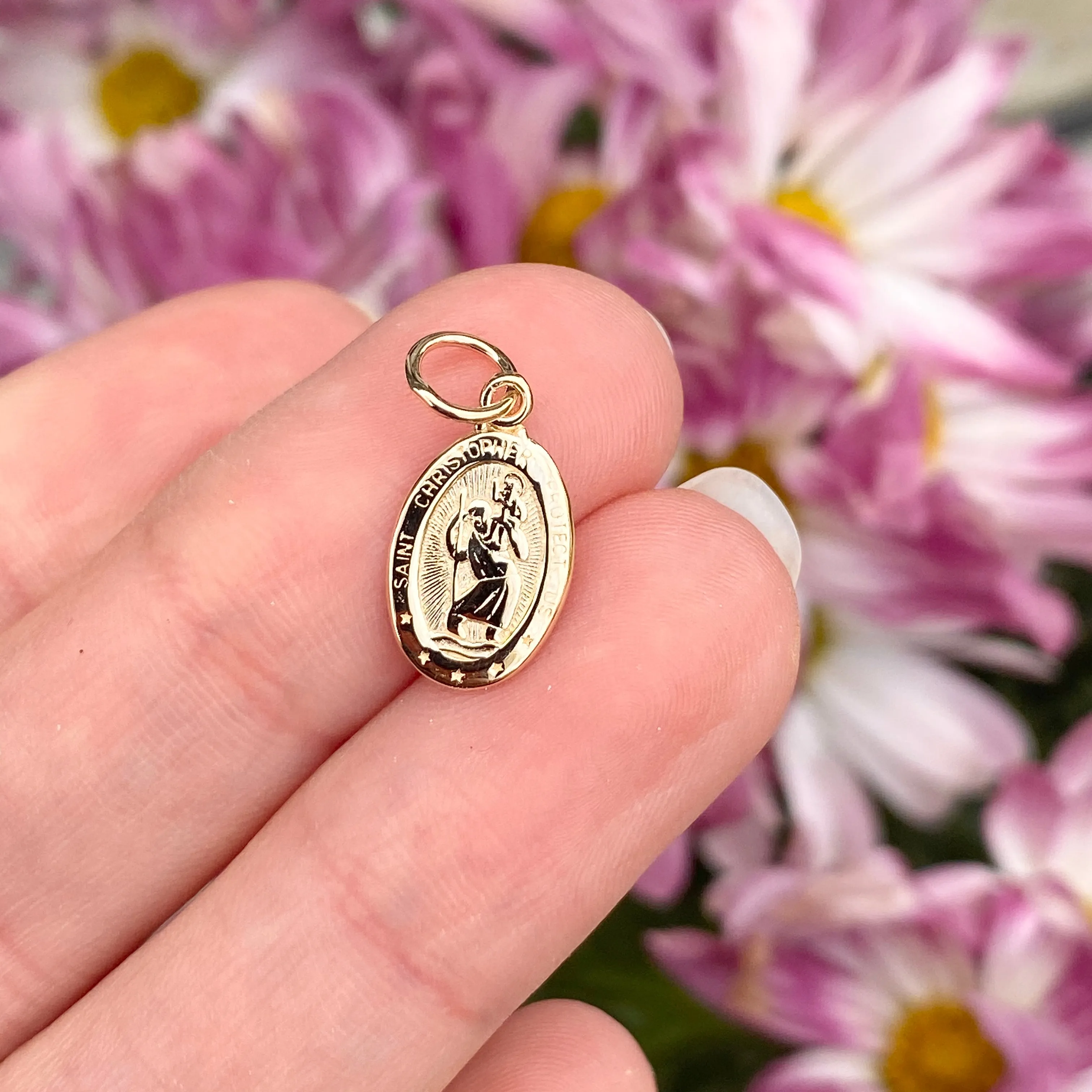 14KT Yellow Gold Saint Christopher Oval Medal Pendant Charm 21mm
