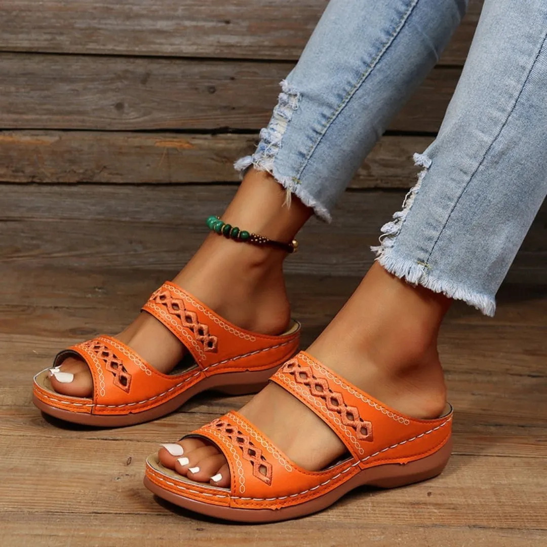 Aisha | Women's Thick Supportive Sandals