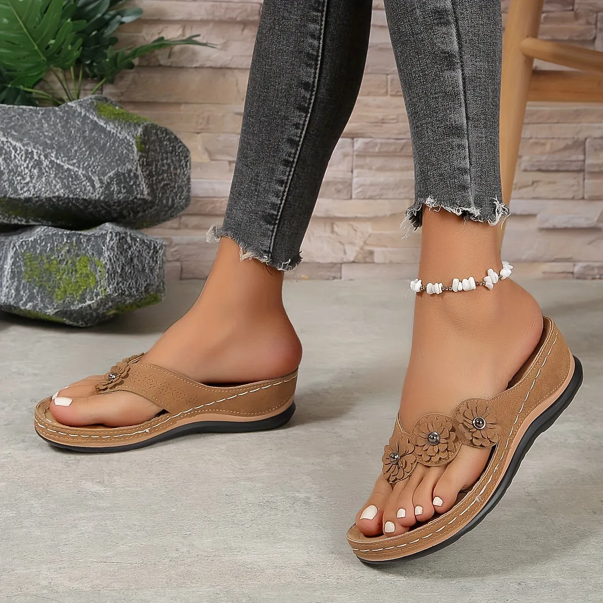 ALIA™ | Orthopaedic Sandals