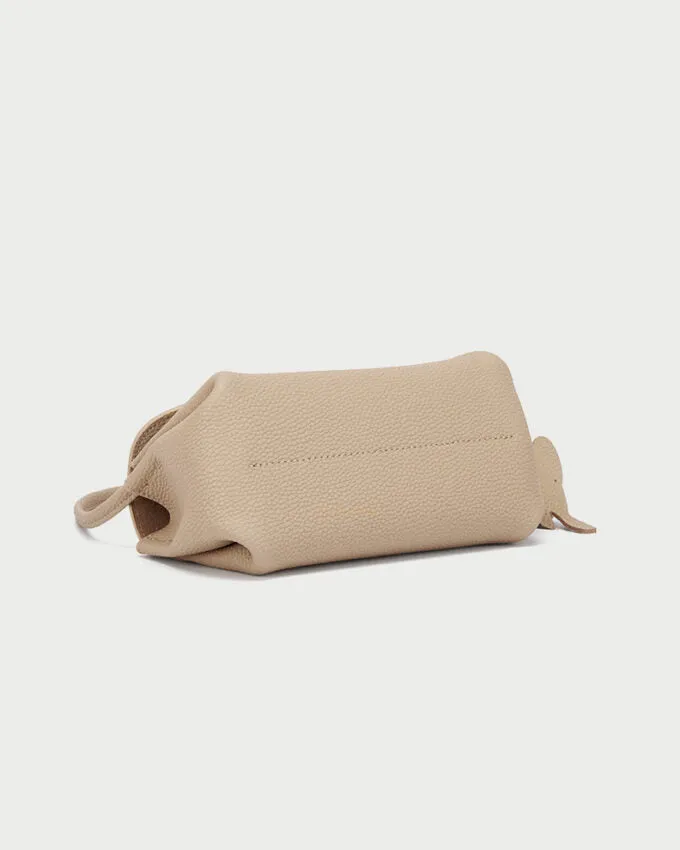 Avery | Retro Softness  Elegant Handbag