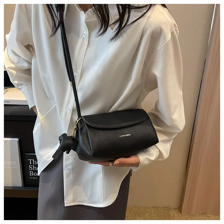 Avery | Retro Softness  Elegant Handbag