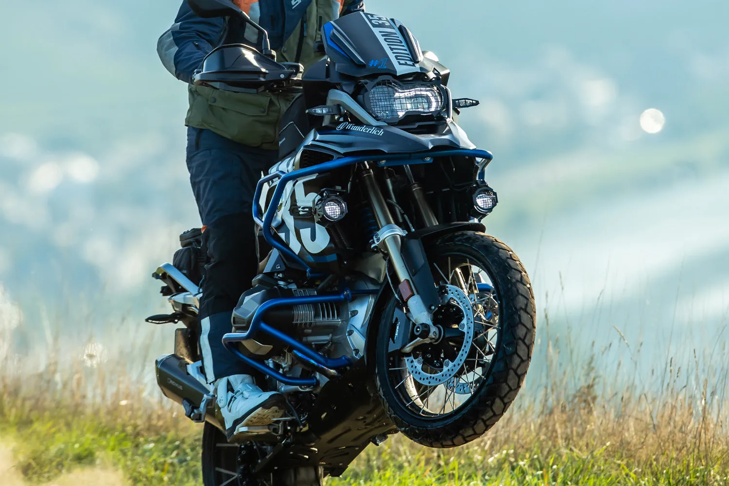 BMW R 1250 GS Ergonomics - Wunderlich "Active Comfort" (Heating) Seat