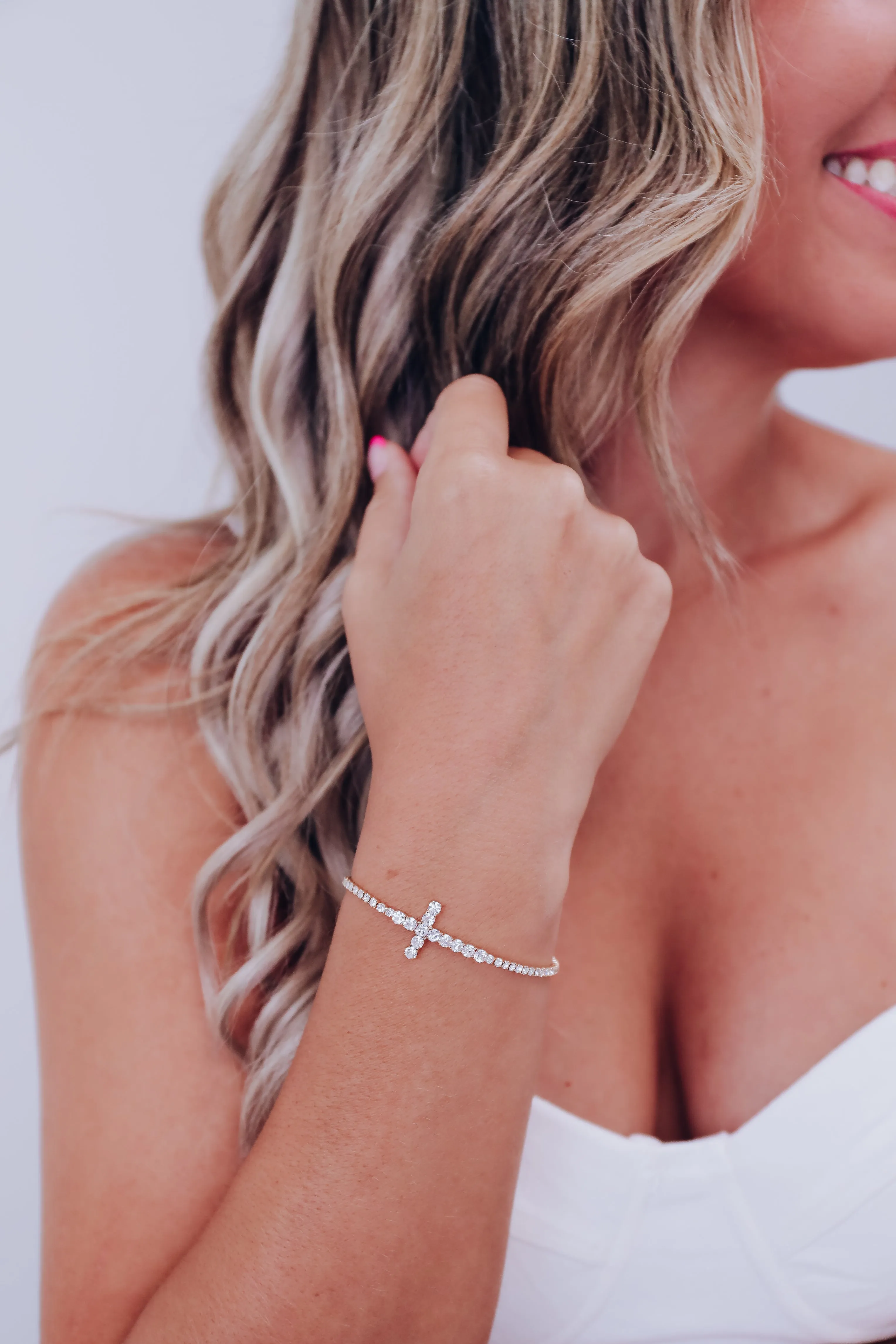 Cross CZ Slide Bracelet - Gold