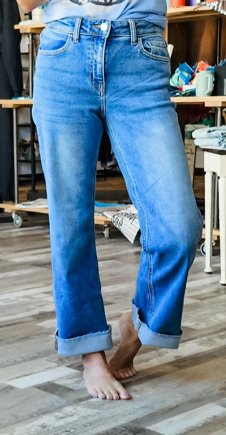 Daisy High Rise Straight Jean