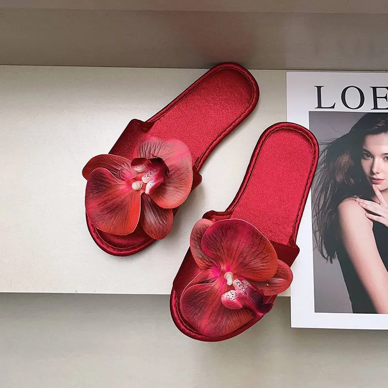 Elegant Floral orchid Embellished Slide Sandals