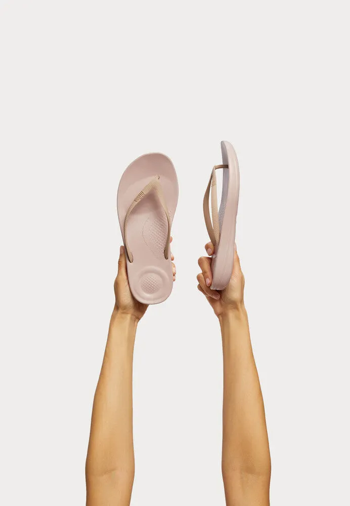 FitFlop IQUSHION Ergonomic Flip-Flops