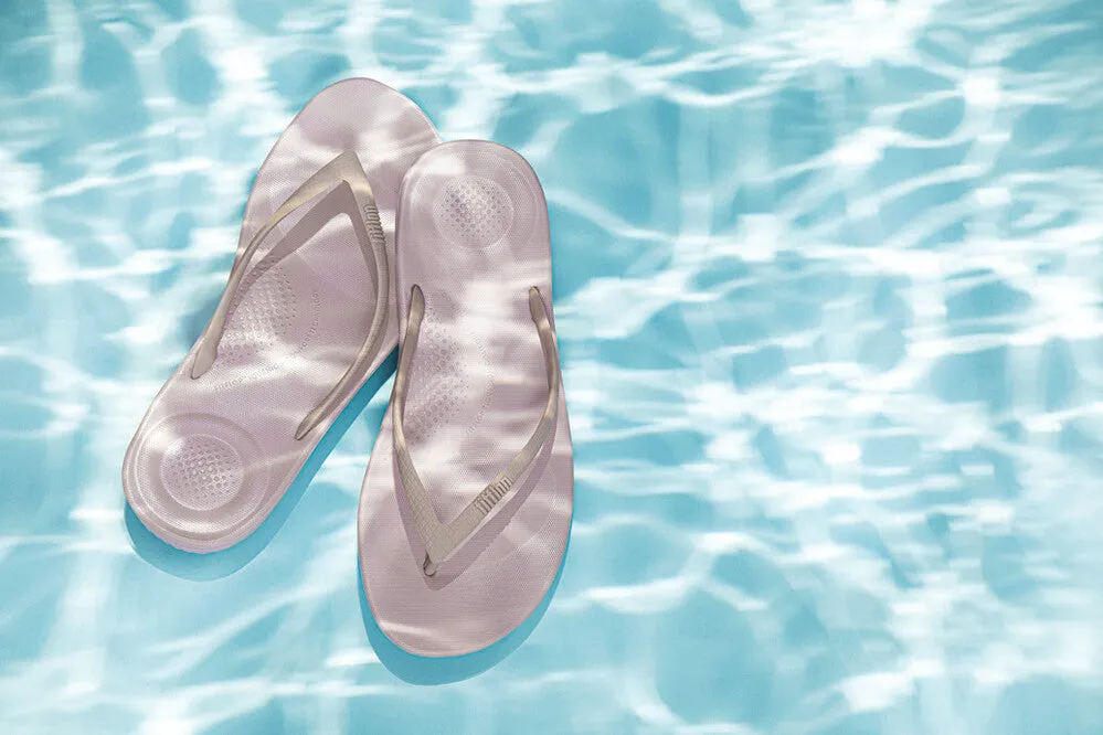 FitFlop IQUSHION Ergonomic Flip-Flops
