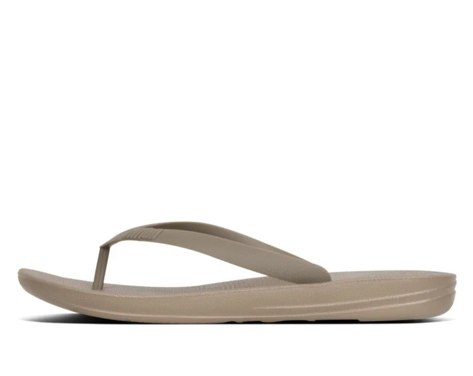 FitFlop IQUSHION Mens Ergonomic Flip-Flops