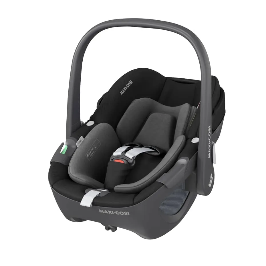Maxi-Cosi 360 Family Bundle - Essential Black