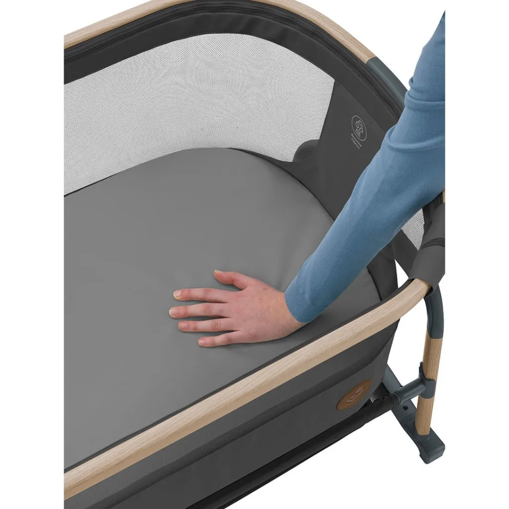 MAXI COSI Iora Air Co-sleeper - Beyond Graphite
