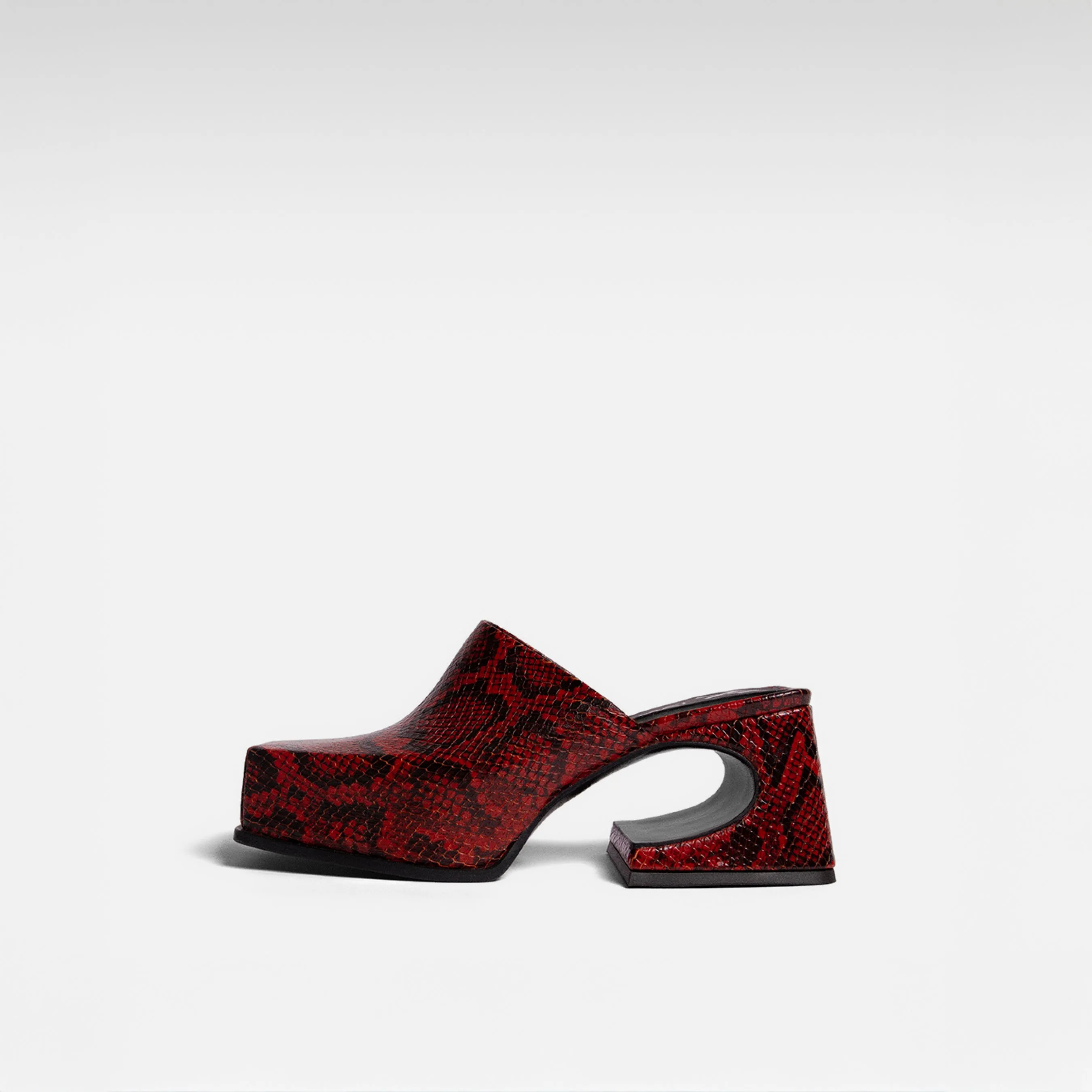 Red Sassy Mule