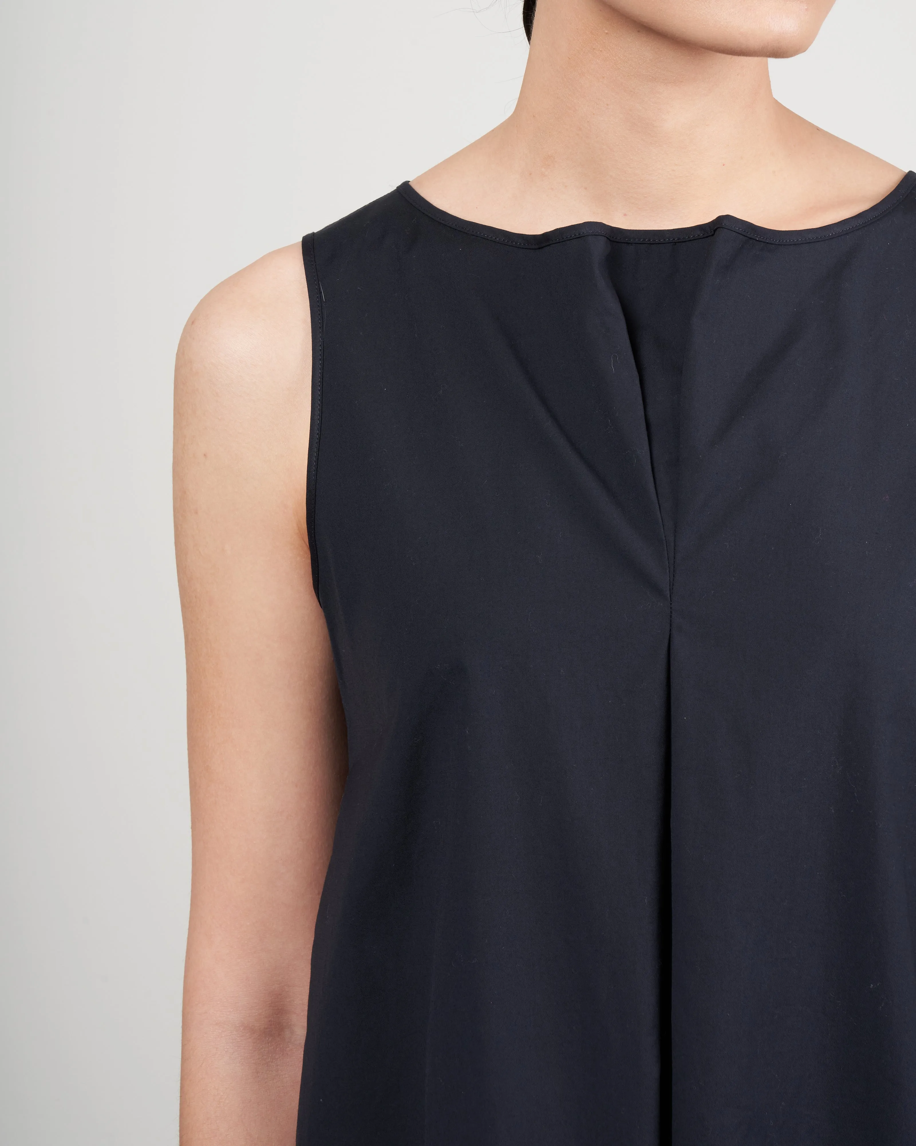 sleeveless top - marine