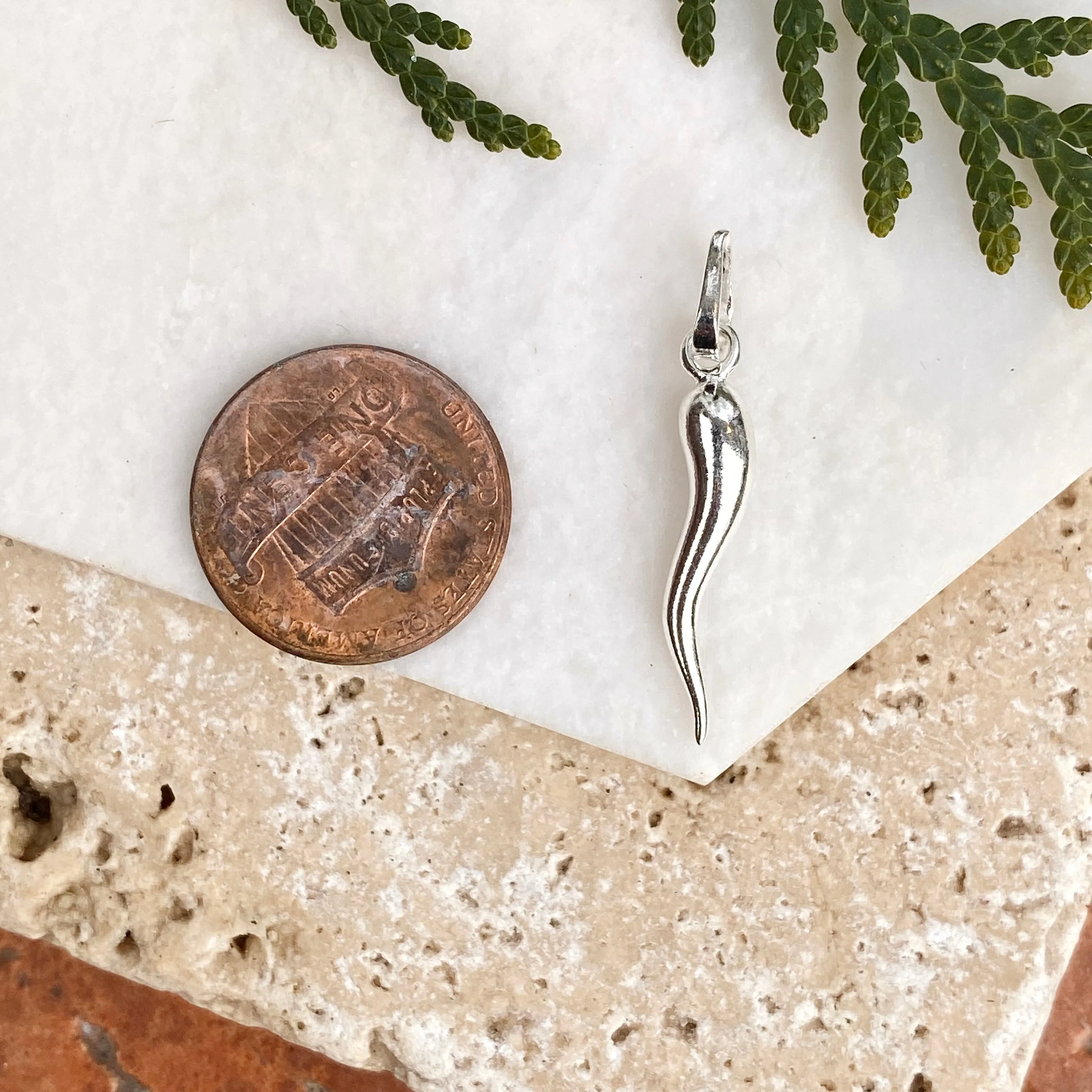 Sterling Silver Medium "Cornicello" Italian Horn Pendant 27mm