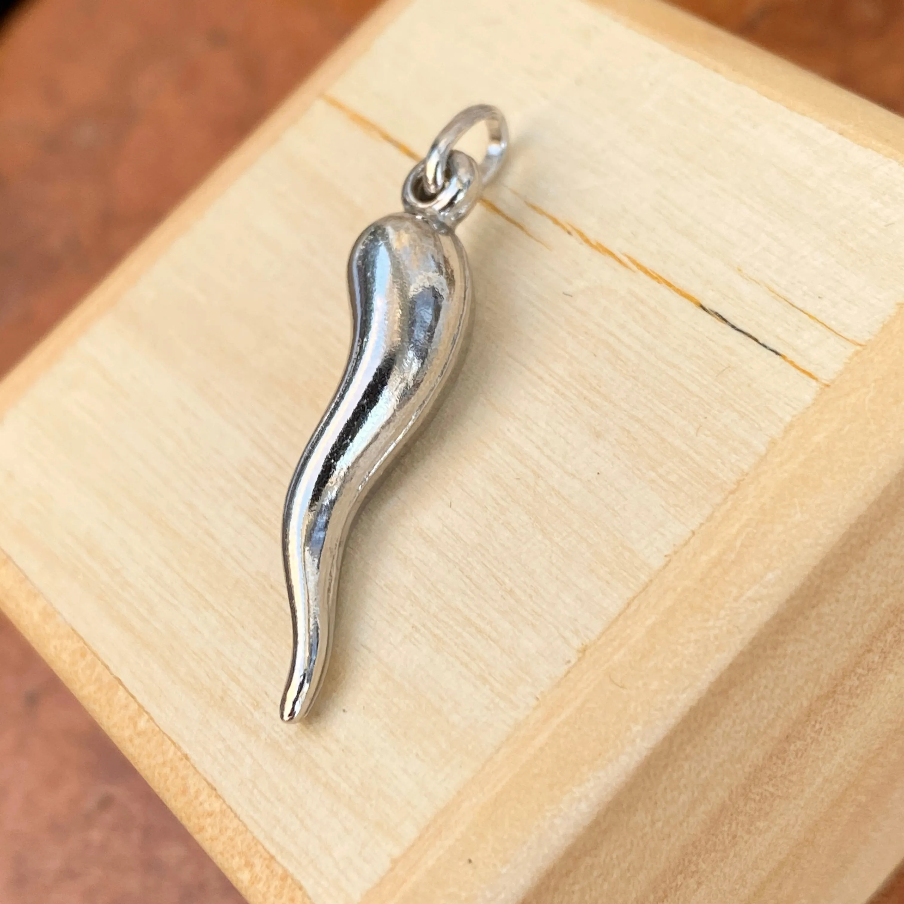 Sterling Silver Medium "Cornicello" Italian Horn Pendant 33mm