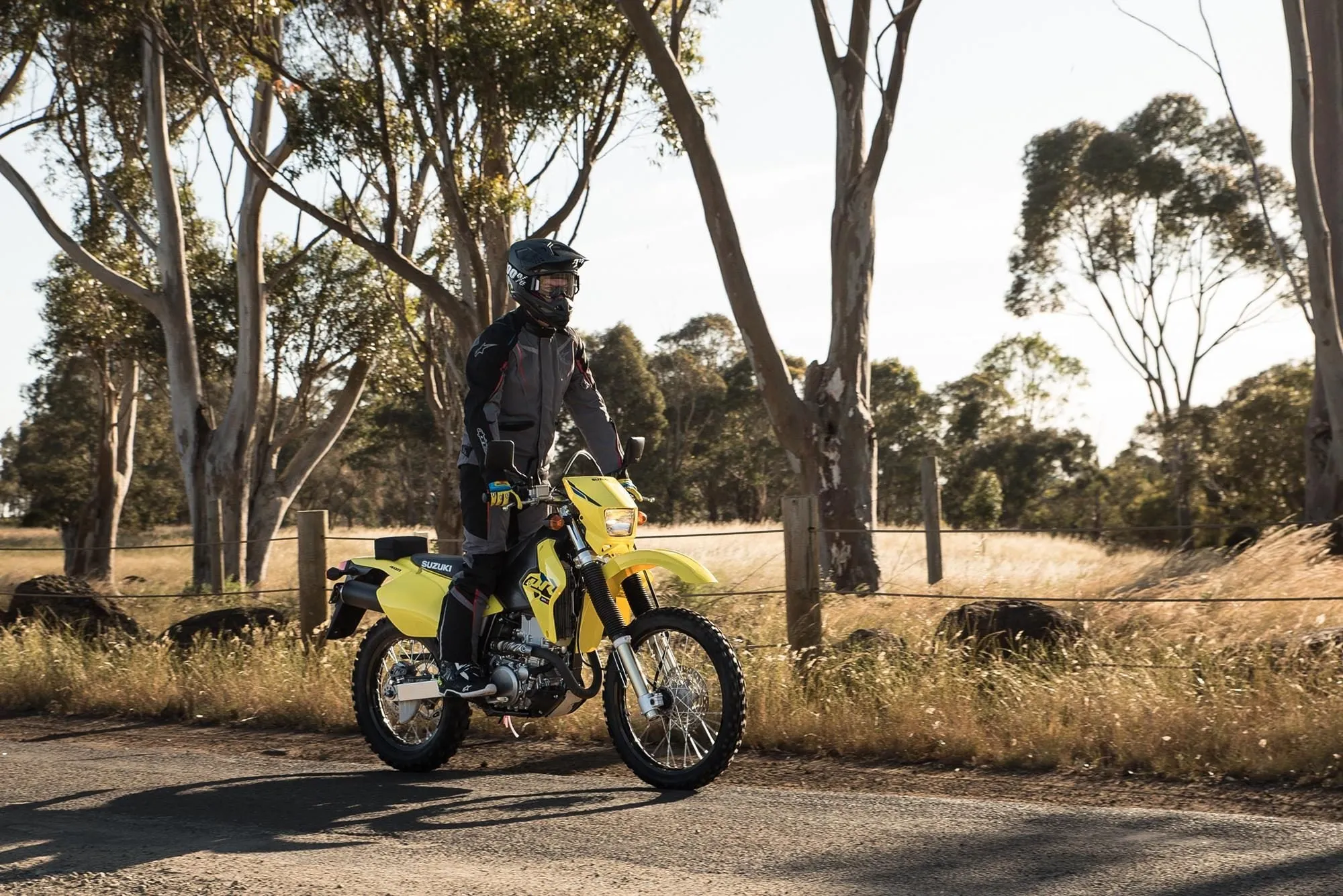 SUZUKI DRZ400E 2025